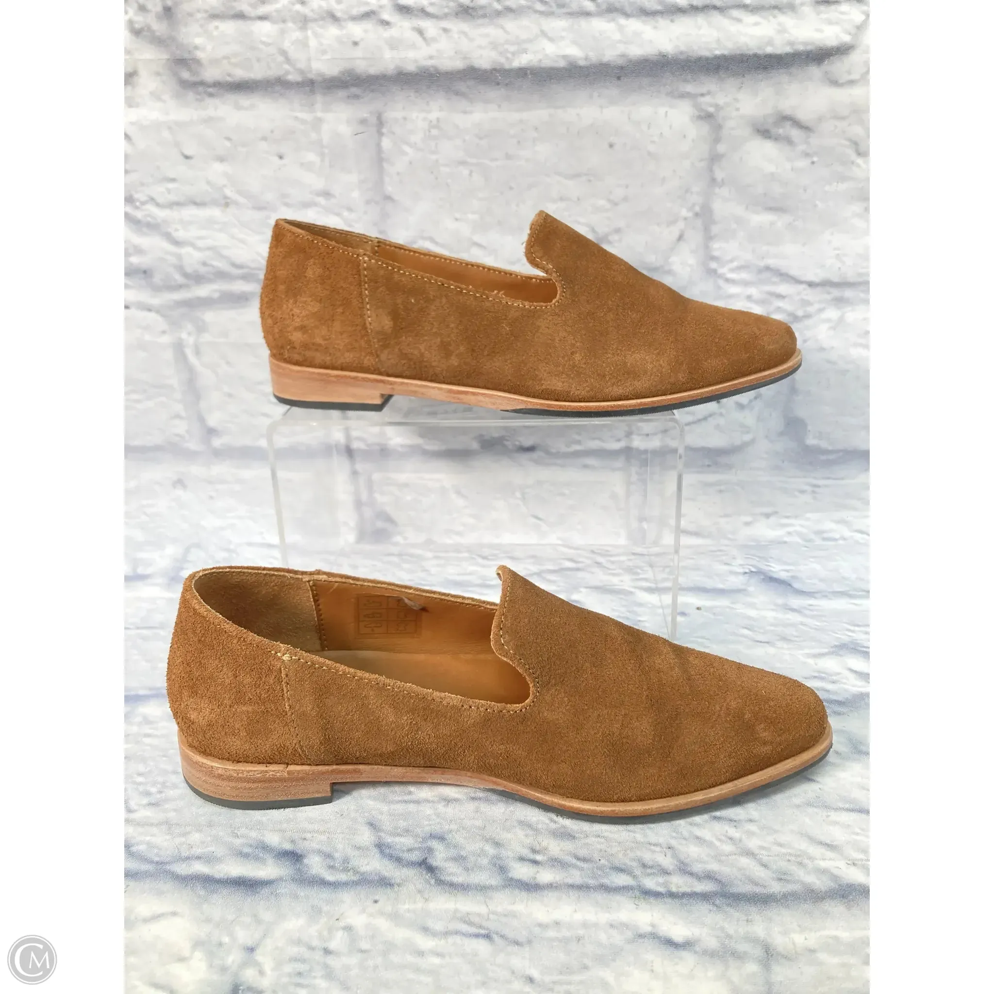 Shoes Flats By Clothes Mentor In Brown, Size: 5.5
